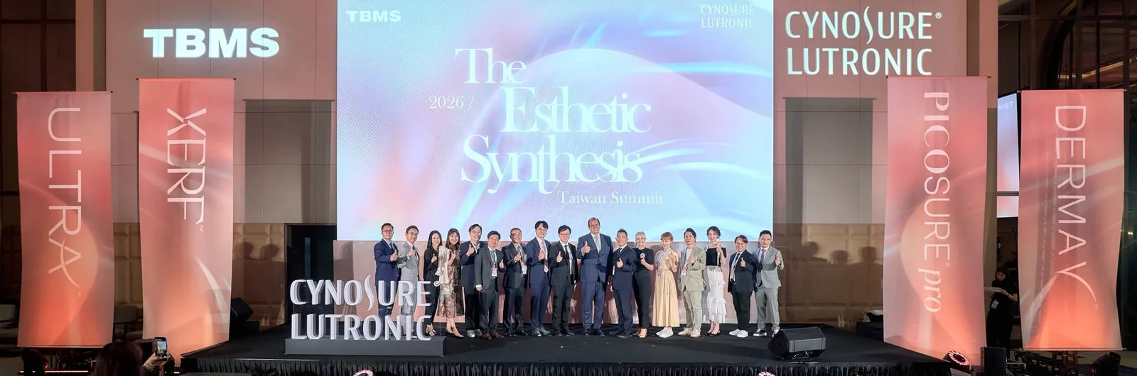 The Esthetic Synthesis Taiwan Summit 與會醫師及團隊合影